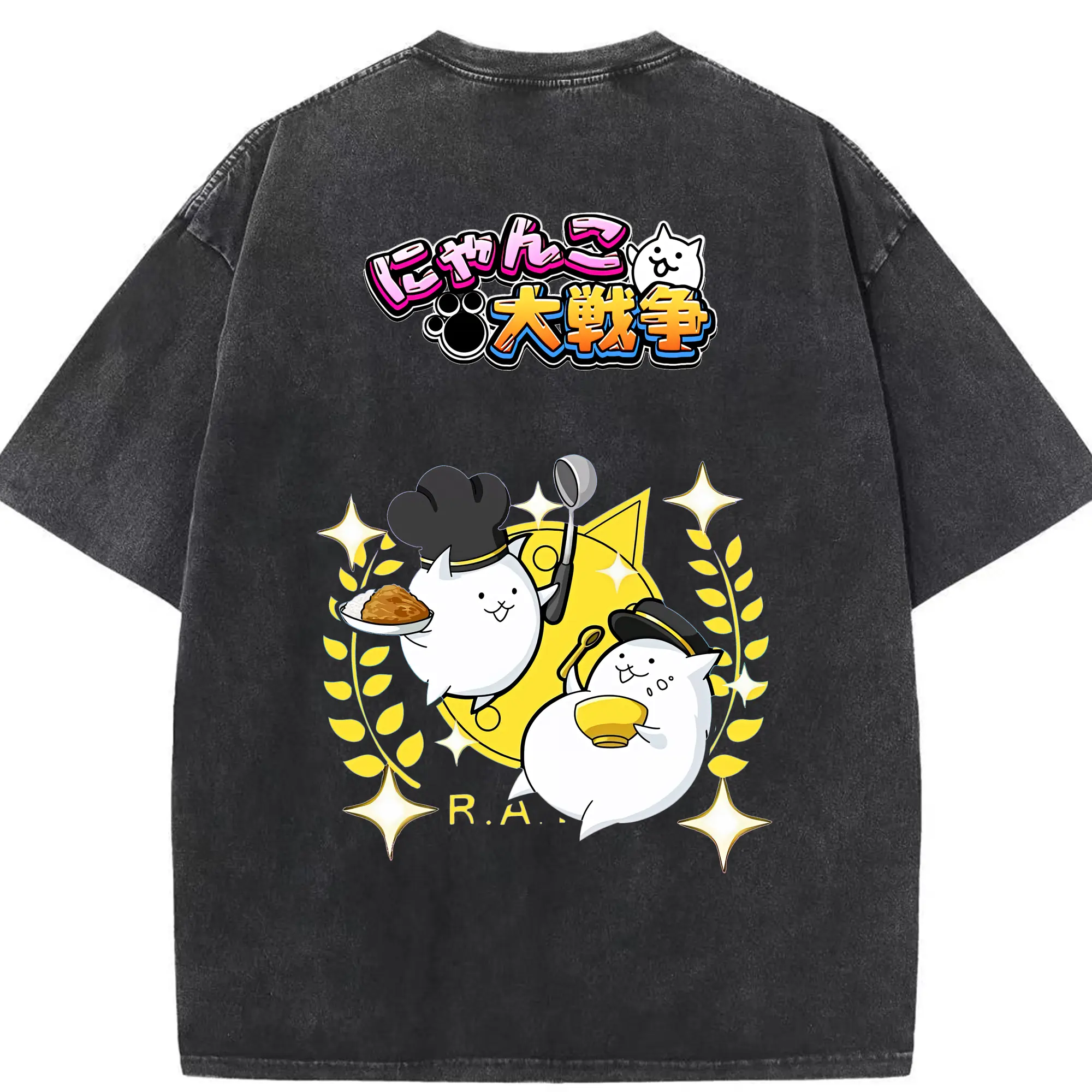 にゃんこ大戦争 グッズ - 綿100％ ヴィンテージ風 半袖Tシャツ ・ 背面プリント ・ 柔らか肌触り ・ 通気性 快適 ・ スポーツ カジュアル 外出用