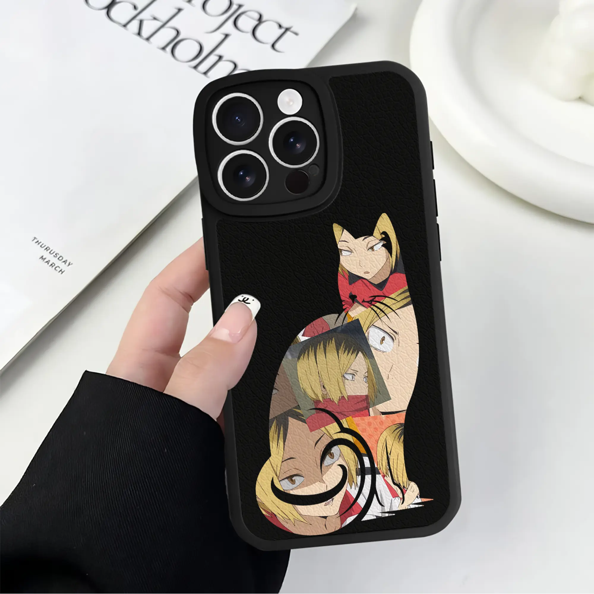 IPhone 16シリーズ対応 ・ シリコンスマホケース ・ レザー調 ・ 高精度フィット ・ 耐衝撃 ・ ワイヤレス充電対応 ・ 精密カット