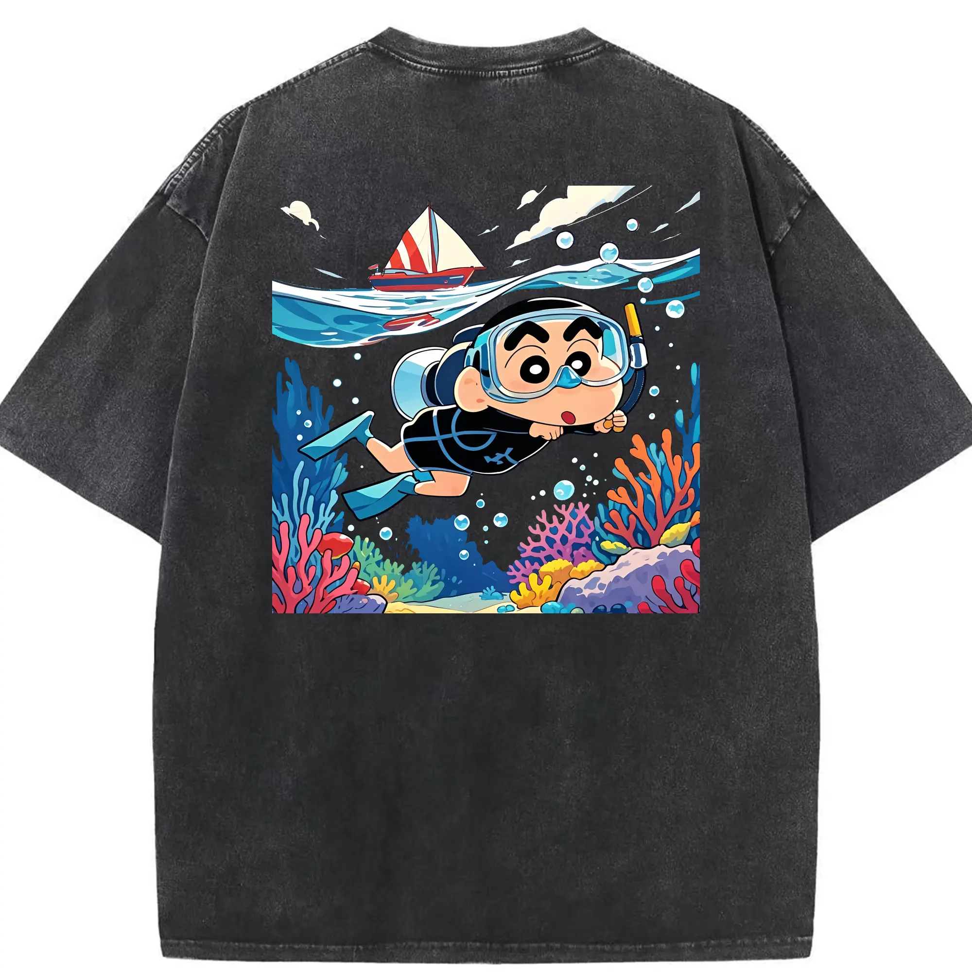 クレヨンしんちゃん グッズ 野原 しんのすけ - 綿100％ ヴィンテージ風 半袖Tシャツ ・ 背面プリント ・ 柔らか肌触り ・ 通気性 快適 ・ スポーツ カジュアル 外出用