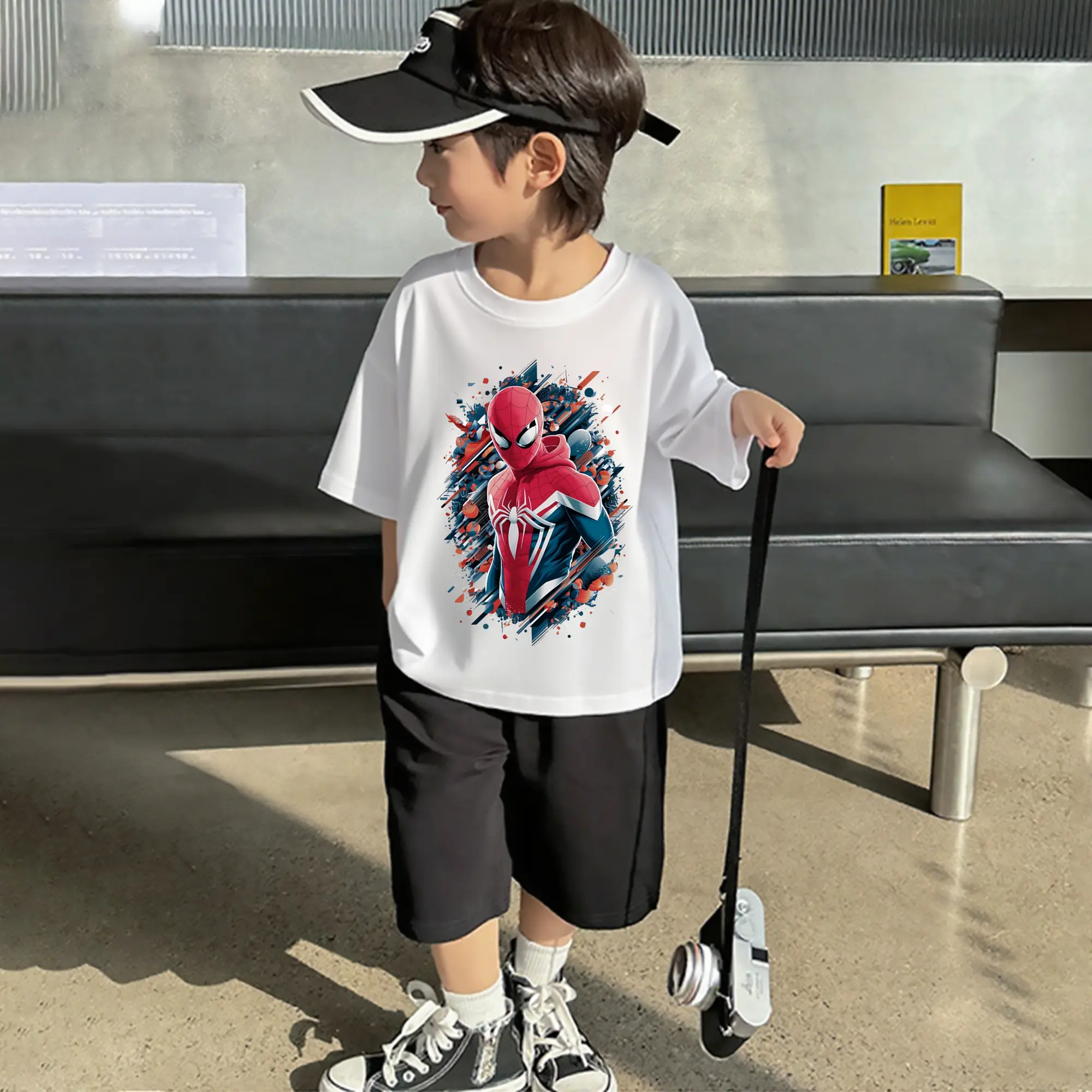 アベンジャーズ (Avenjāzu) グッズ スパイダーマン（Spider-Man）