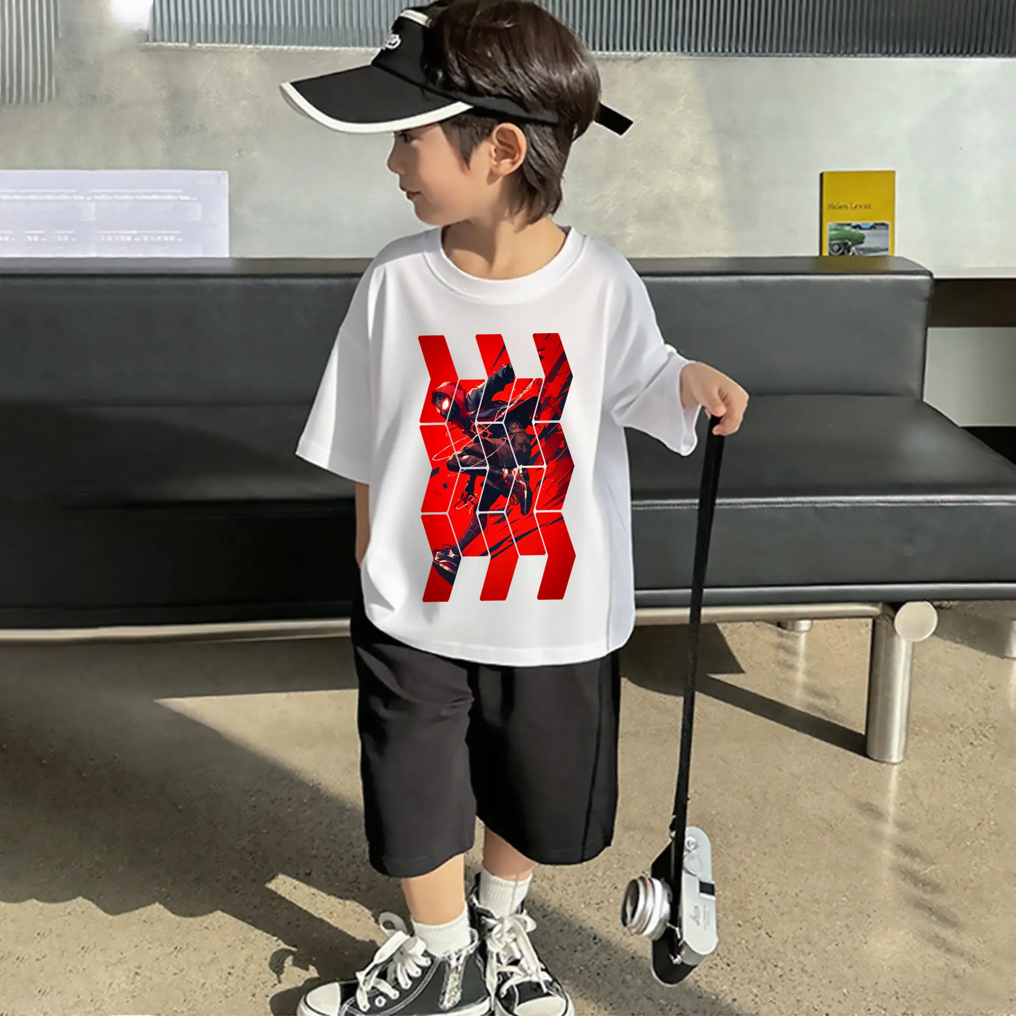 アベンジャーズ (Avenjāzu) グッズ スパイダーマン（Spider-Man）