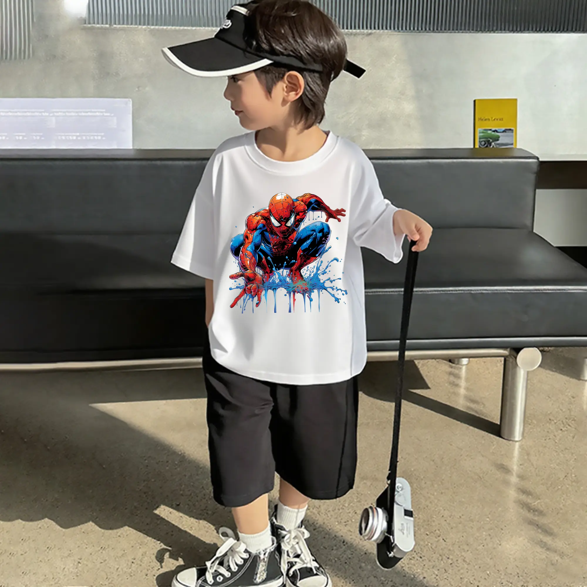 アベンジャーズ (Avenjāzu) グッズ スパイダーマン（Spider-Man）