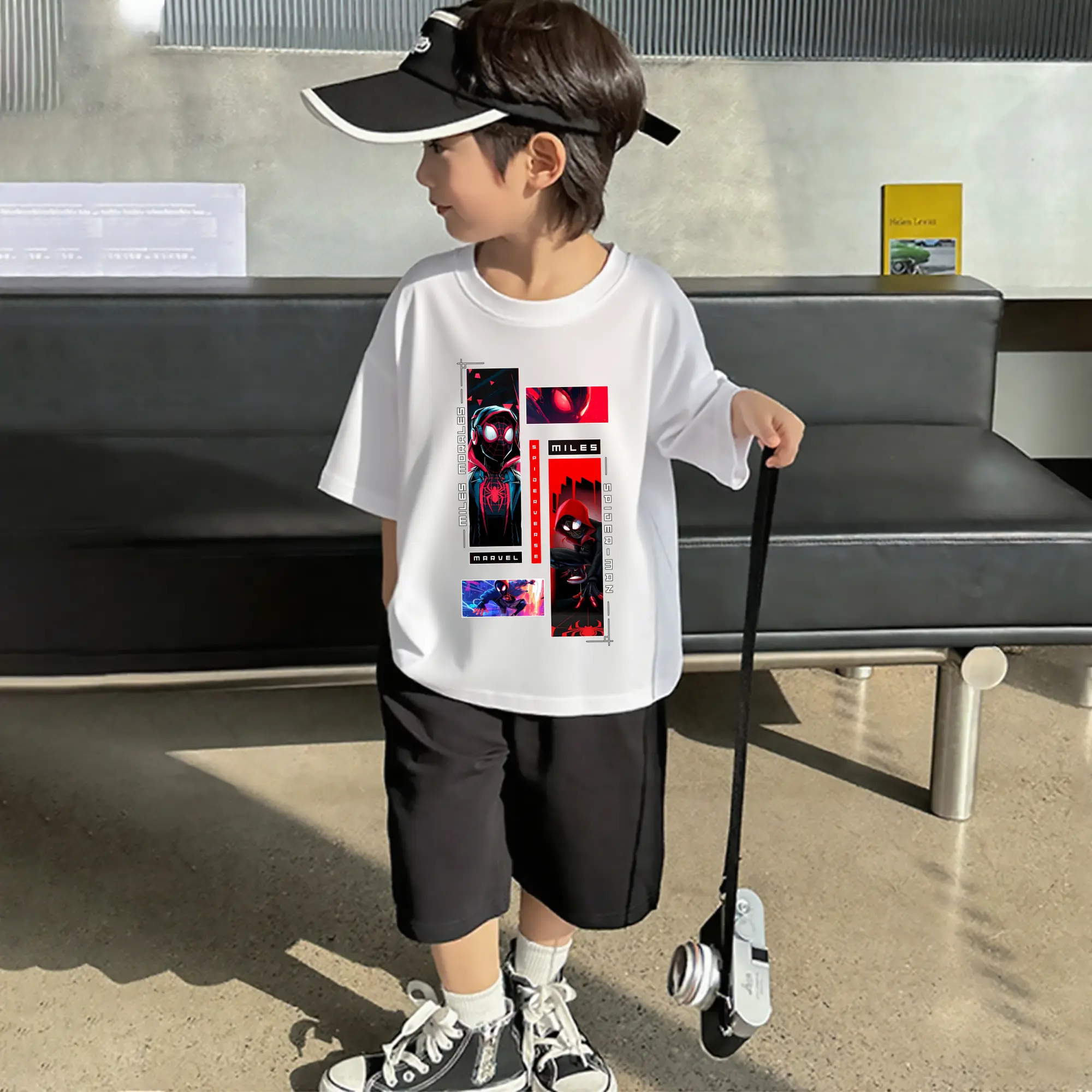 アベンジャーズ (Avenjāzu) グッズ スパイダーマン（Spider-Man）