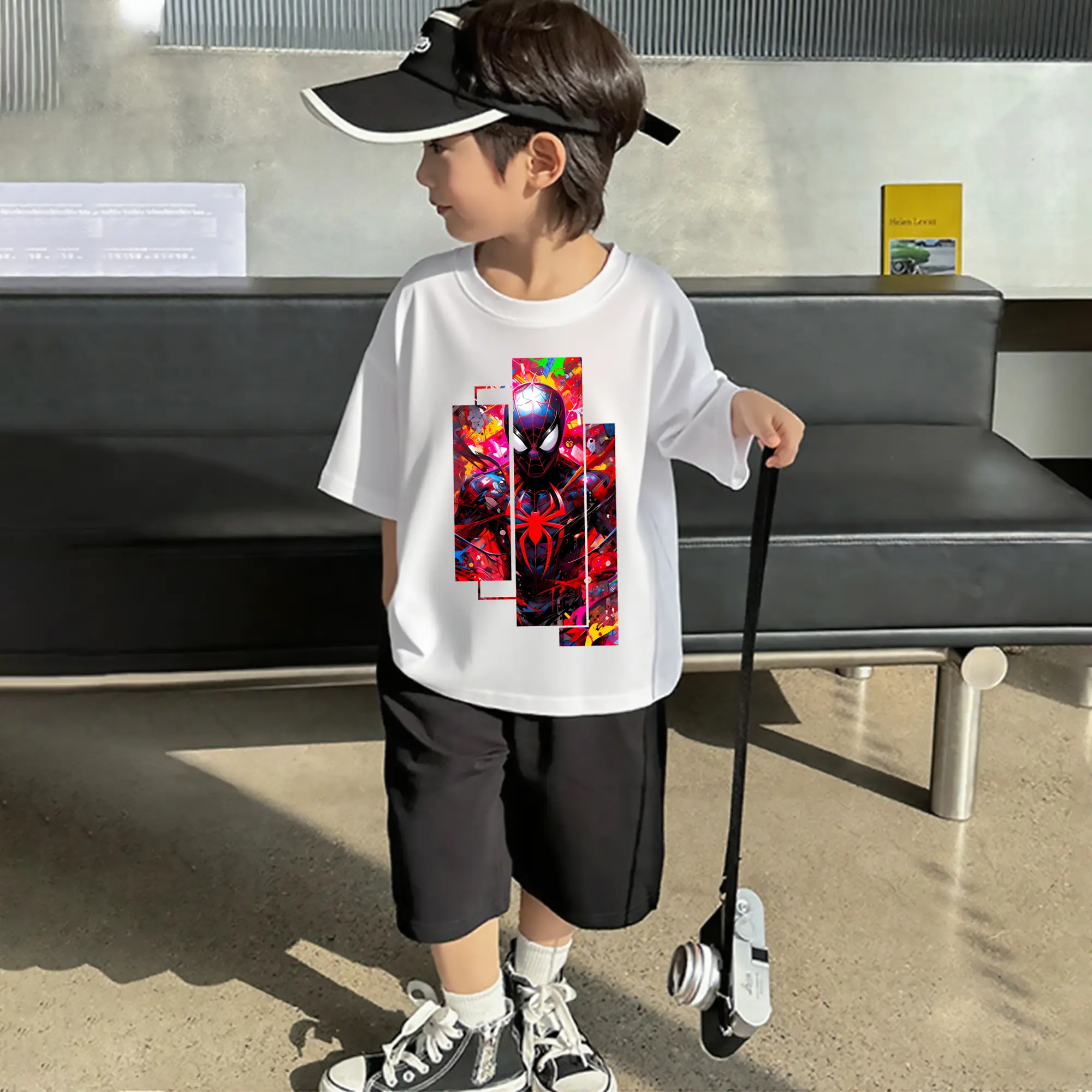 アベンジャーズ (Avenjāzu) グッズ スパイダーマン（Spider-Man）