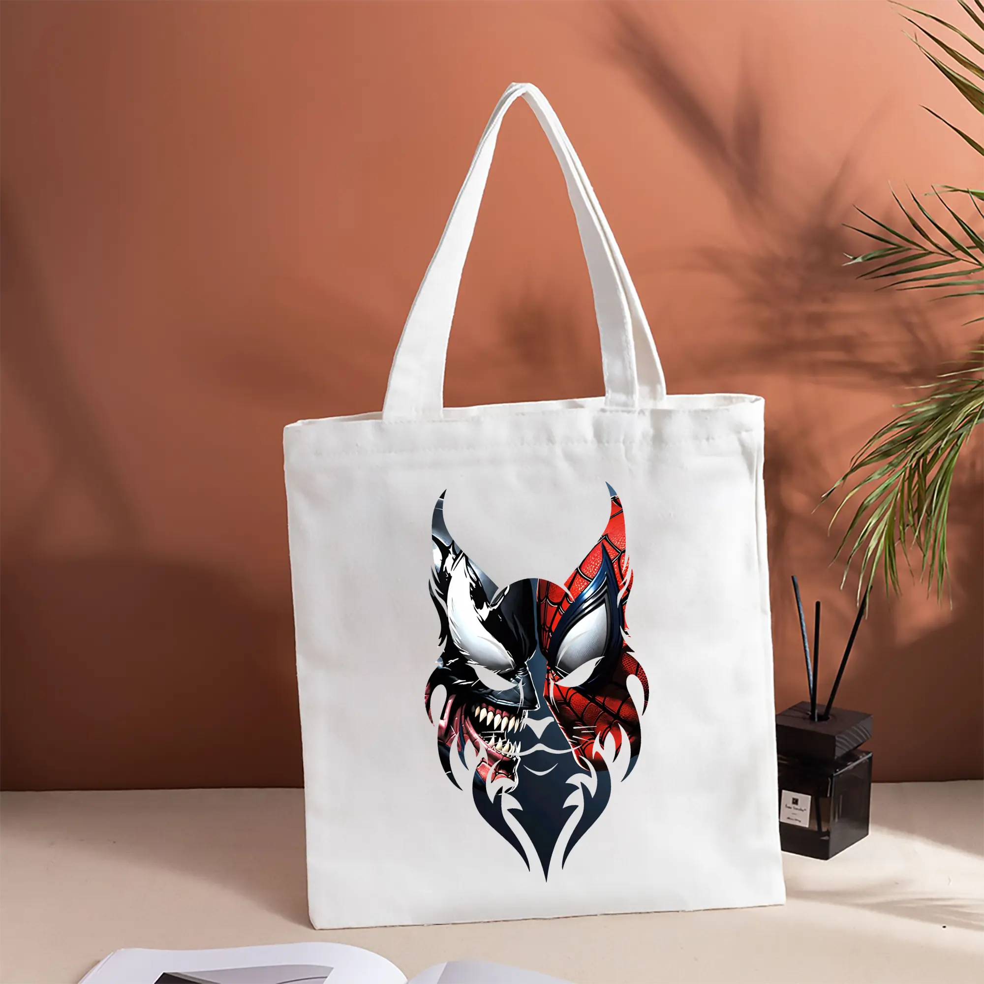 アベンジャーズ (Avenjāzu) グッズ スパイダーマン（Spider-Man）