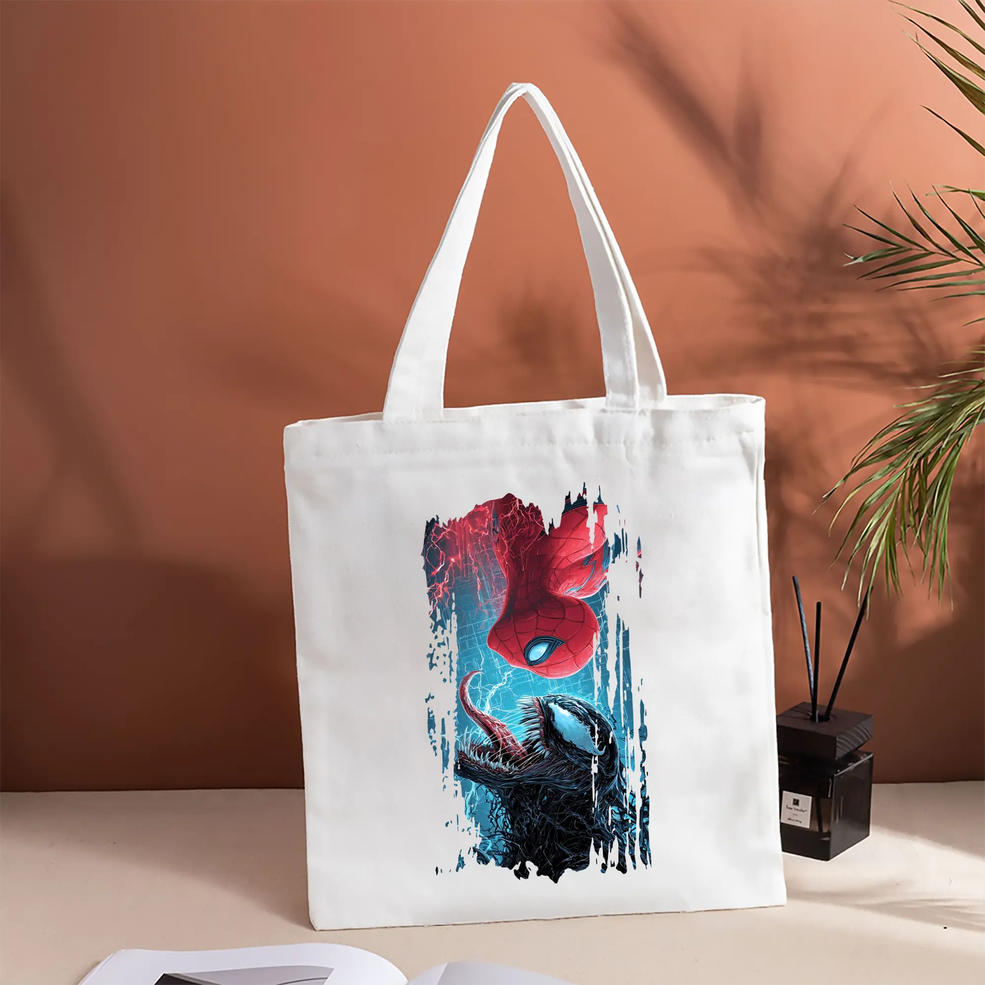 アベンジャーズ (Avenjāzu) グッズ スパイダーマン（Spider-Man）