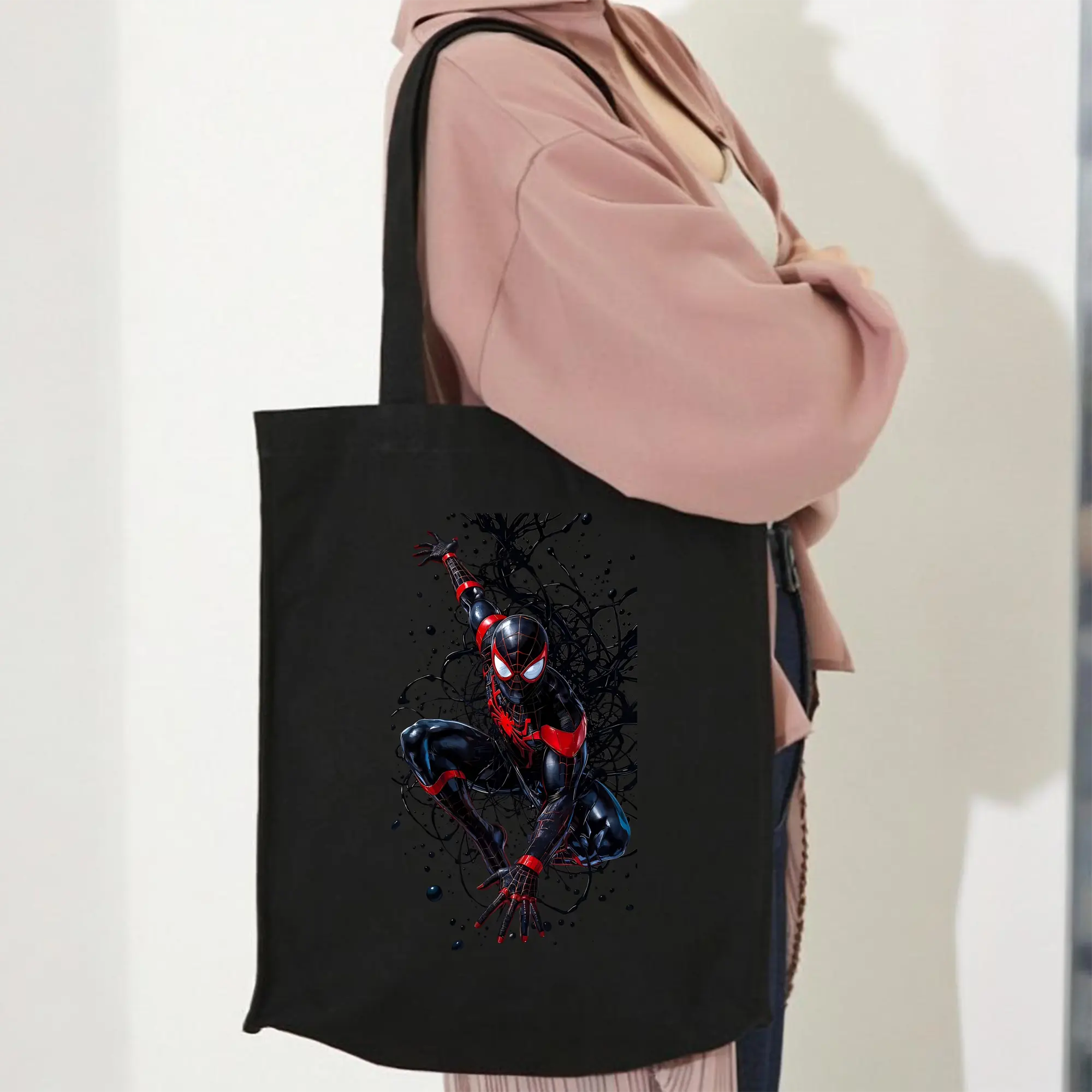 アベンジャーズ (Avenjāzu) グッズ スパイダーマン（Spider-Man）