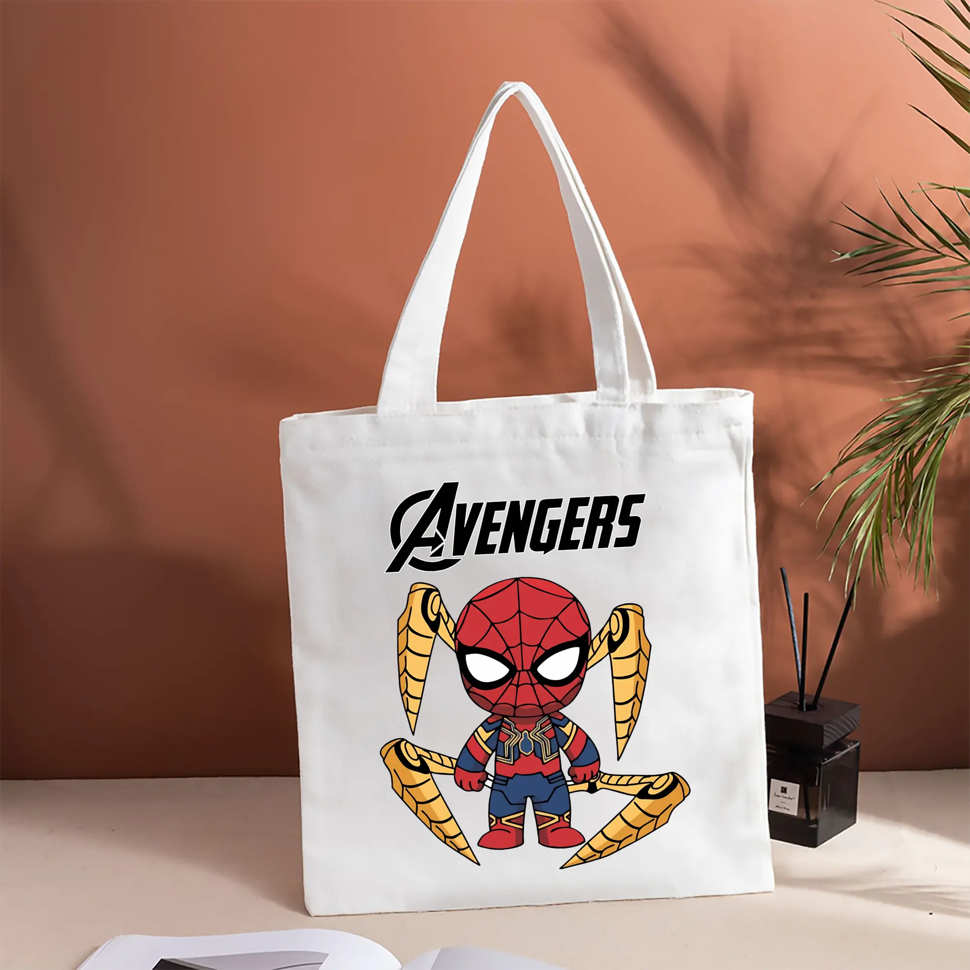 アベンジャーズ (Avenjāzu) グッズ スパイダーマン（Spider-Man）