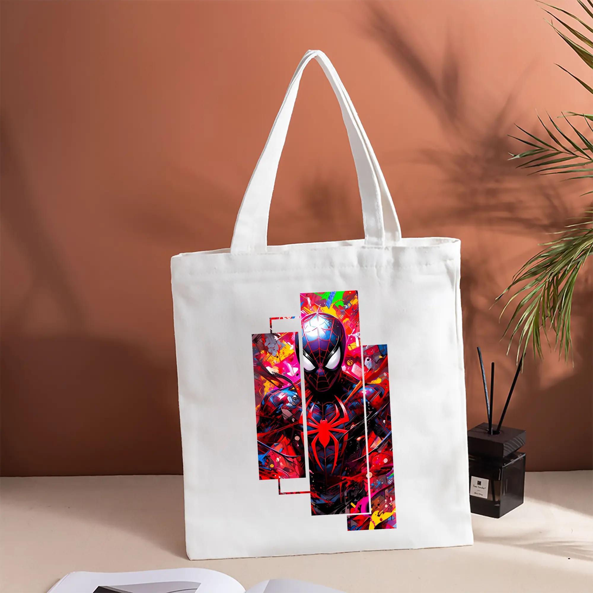 アベンジャーズ (Avenjāzu) グッズ スパイダーマン（Spider-Man）