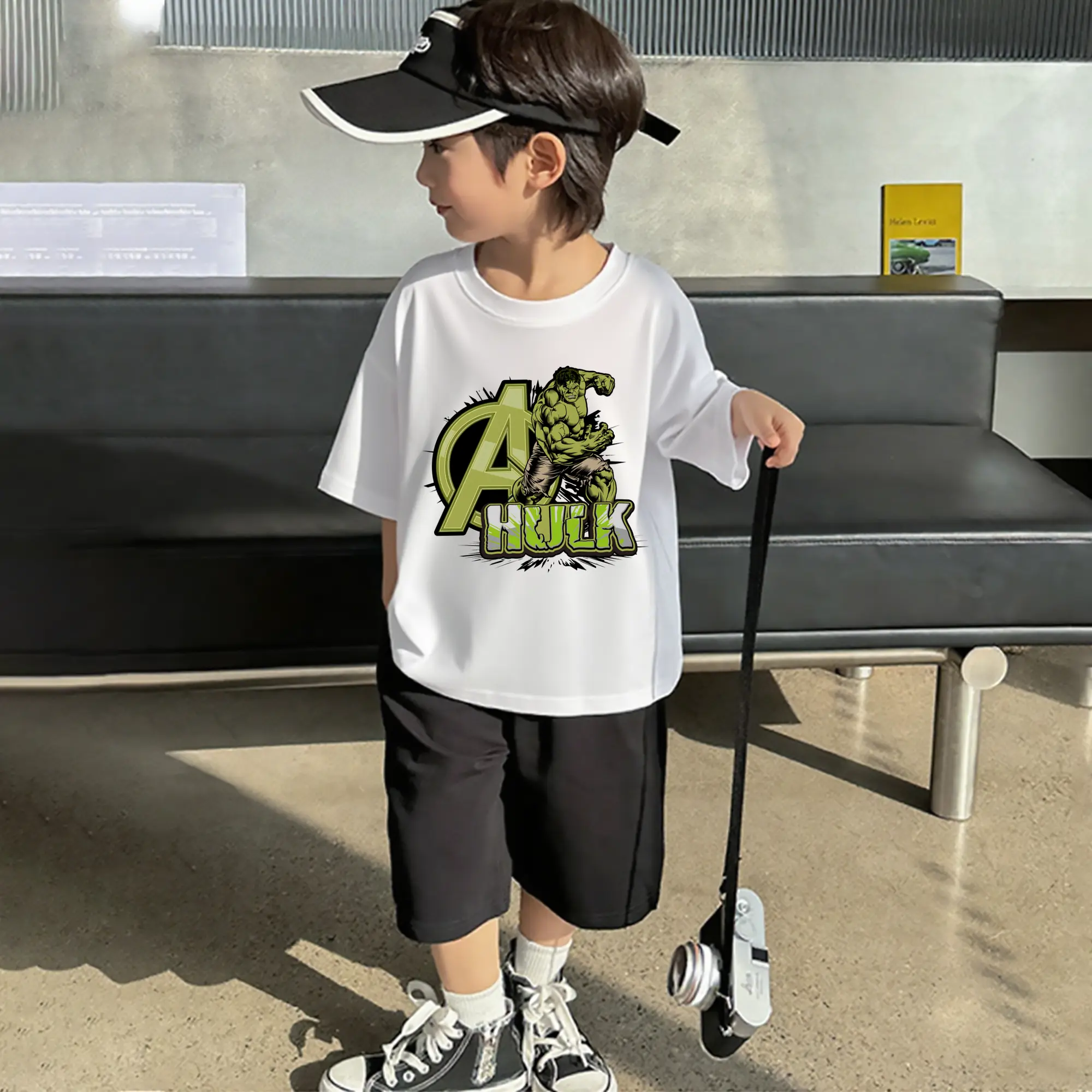 アベンジャーズ (Avenjāzu) グッズ ハルク（Hulk）