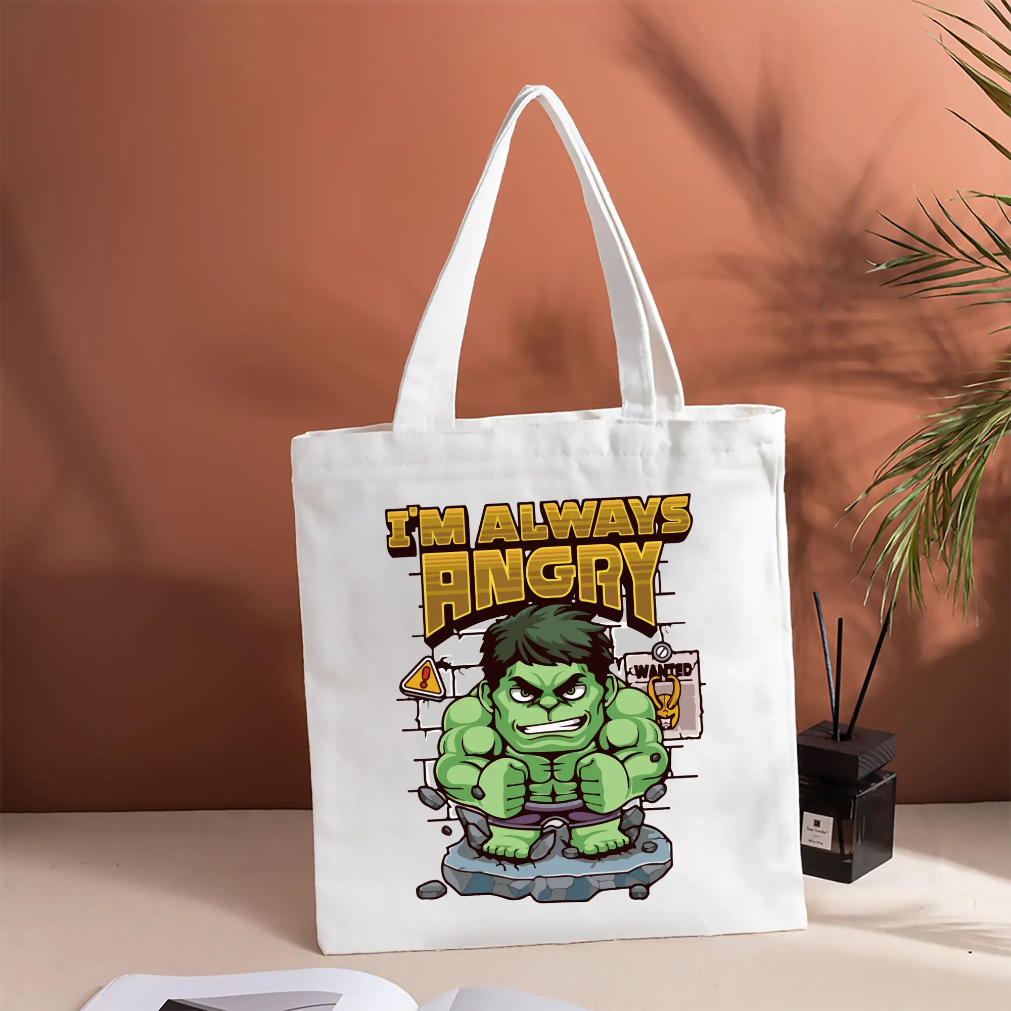 アベンジャーズ (Avenjāzu) グッズ ハルク（Hulk）