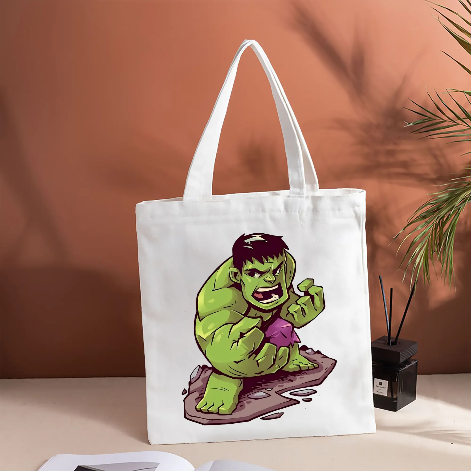 アベンジャーズ (Avenjāzu) グッズ ハルク（Hulk）