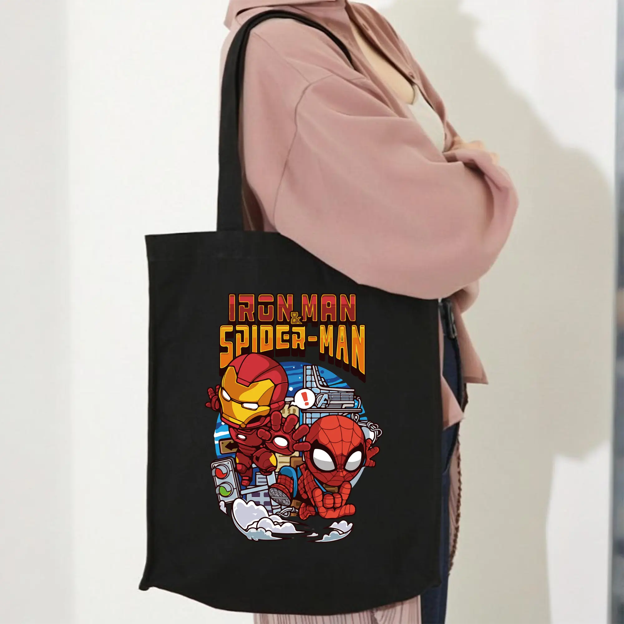 アベンジャーズ (Avenjāzu) グッズ アイアンマン（Iron Man）