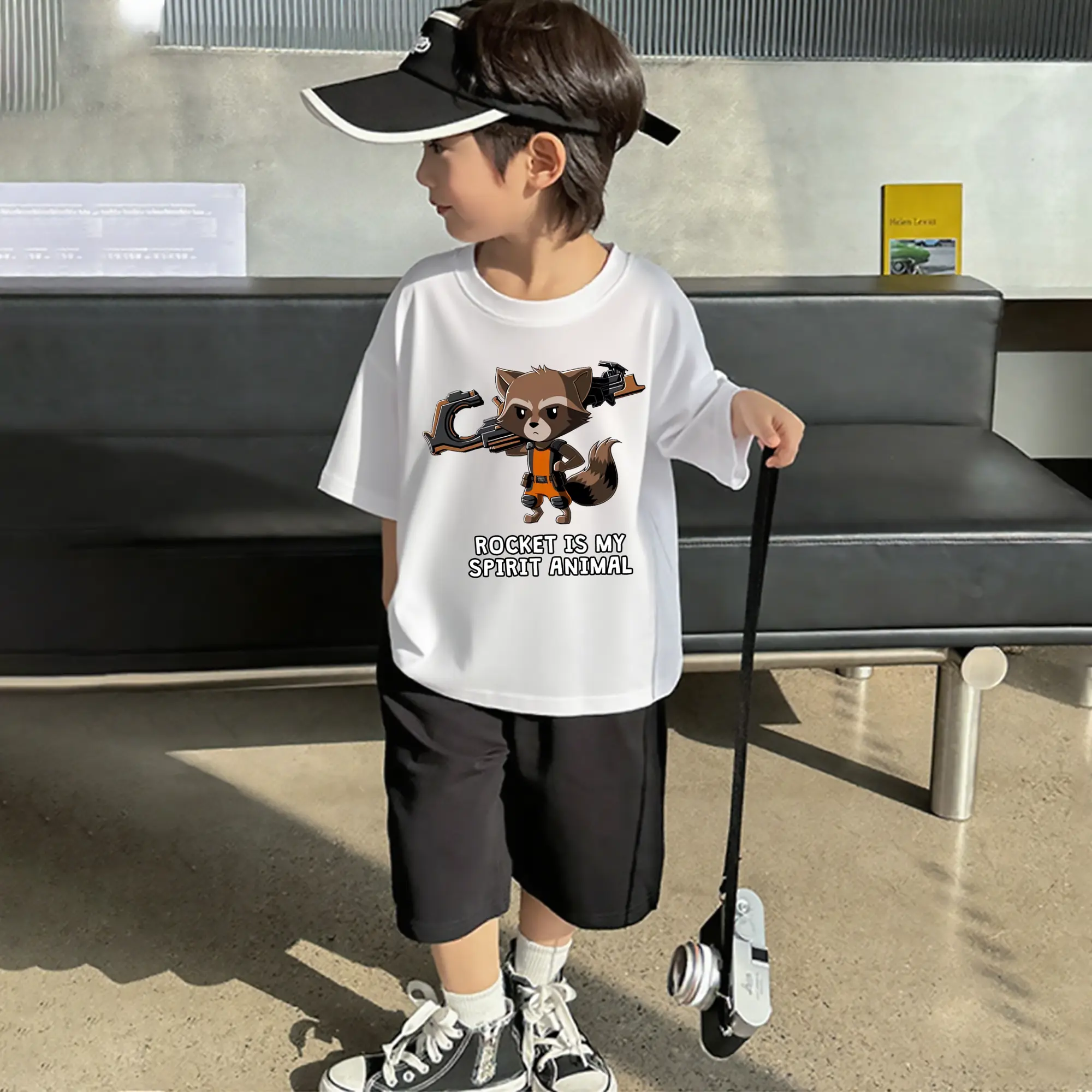 アベンジャーズ (Avenjāzu) グッズ ロケット(Roketto)