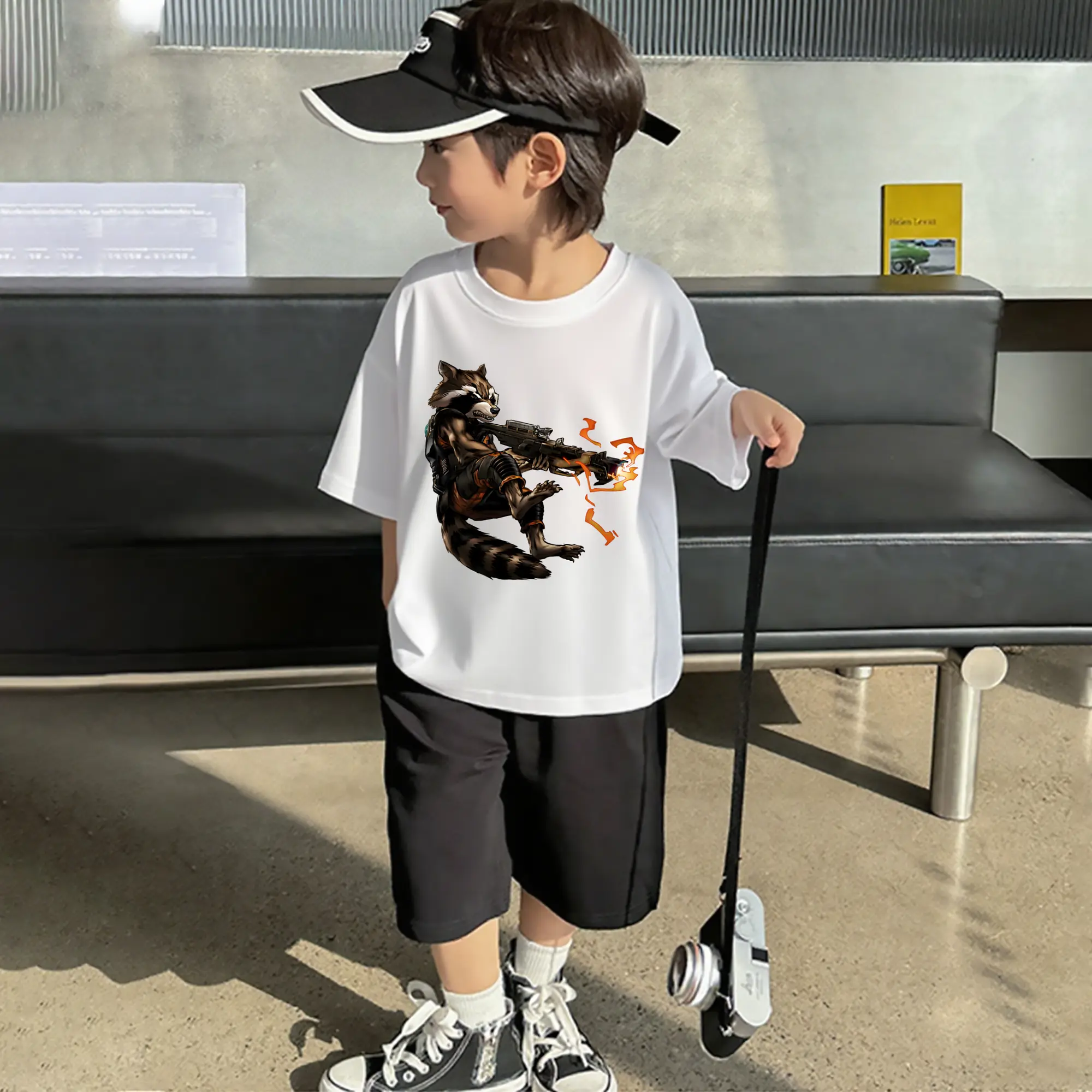 アベンジャーズ (Avenjāzu) グッズ ロケット(Roketto)