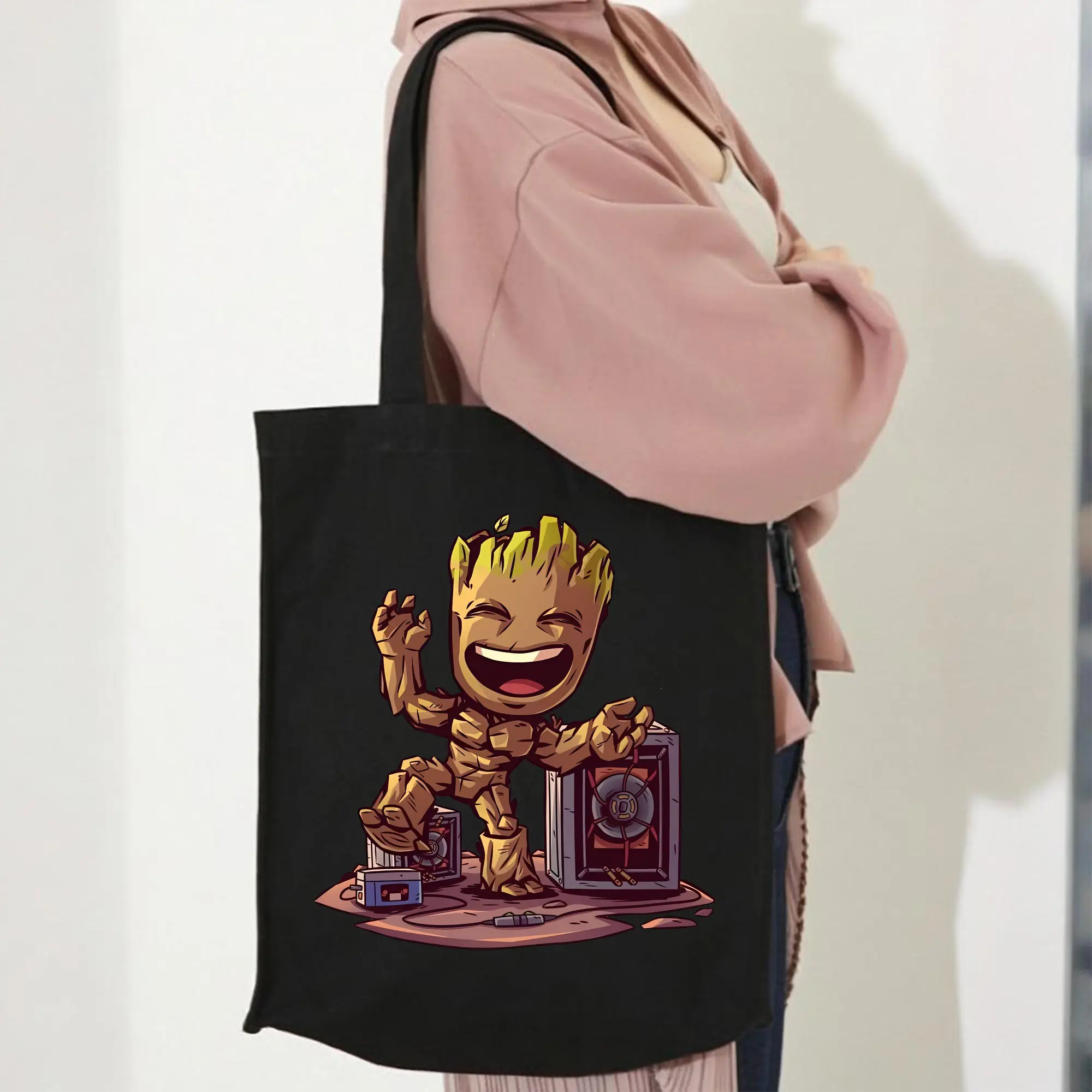 アベンジャーズ (Avenjāzu) グッズ グルート（Groot）