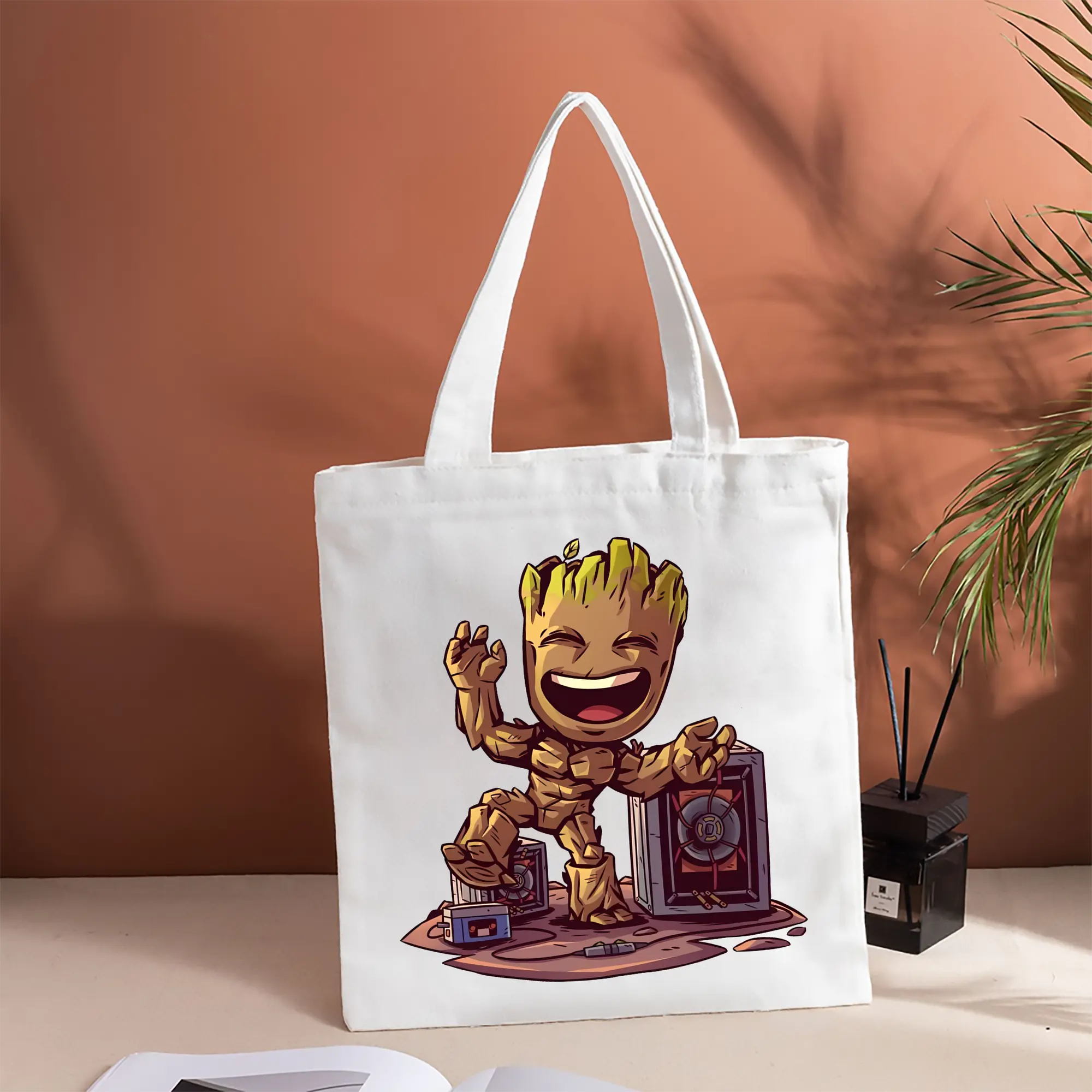 アベンジャーズ (Avenjāzu) グッズ グルート（Groot）