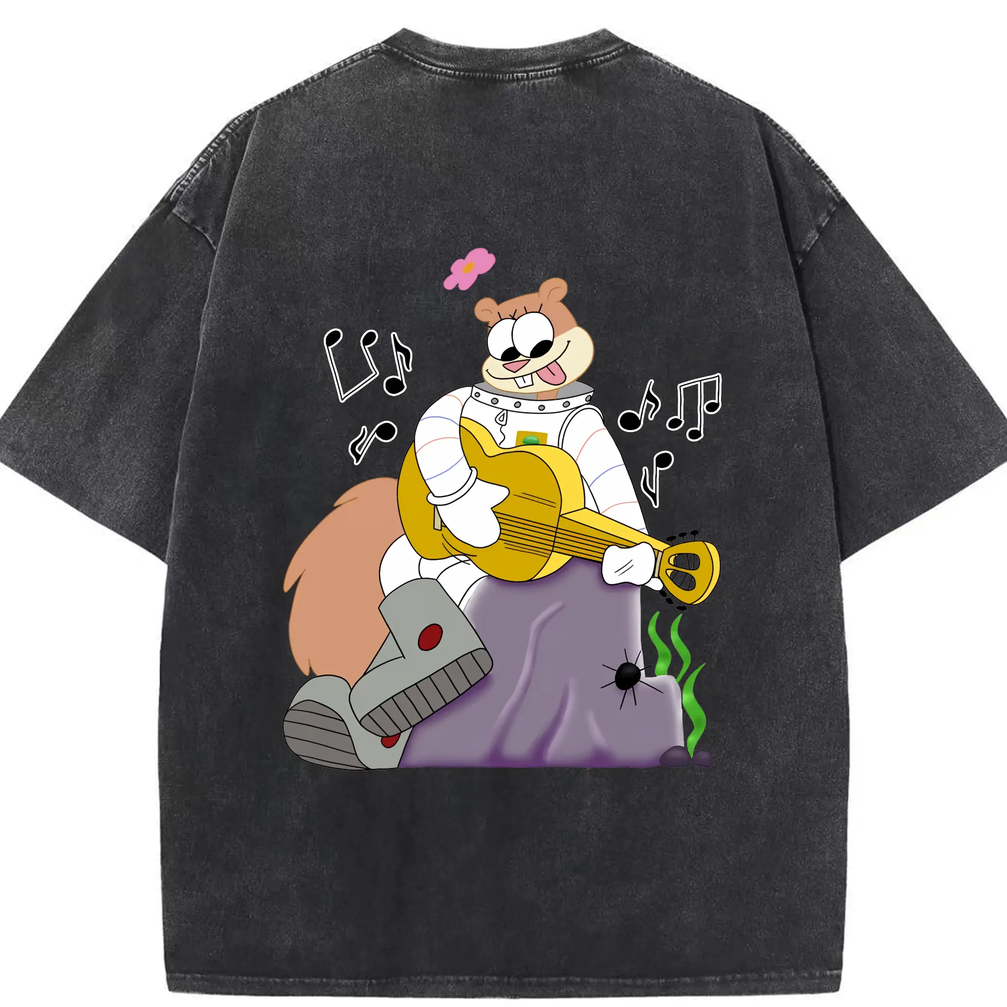 スポンジボブ グッズ サンディ - 綿100％ ヴィンテージ風 半袖Tシャツ ・ 背面プリント ・ 柔らか肌触り ・ 通気性 快適 ・ スポーツ カジュアル 外出用