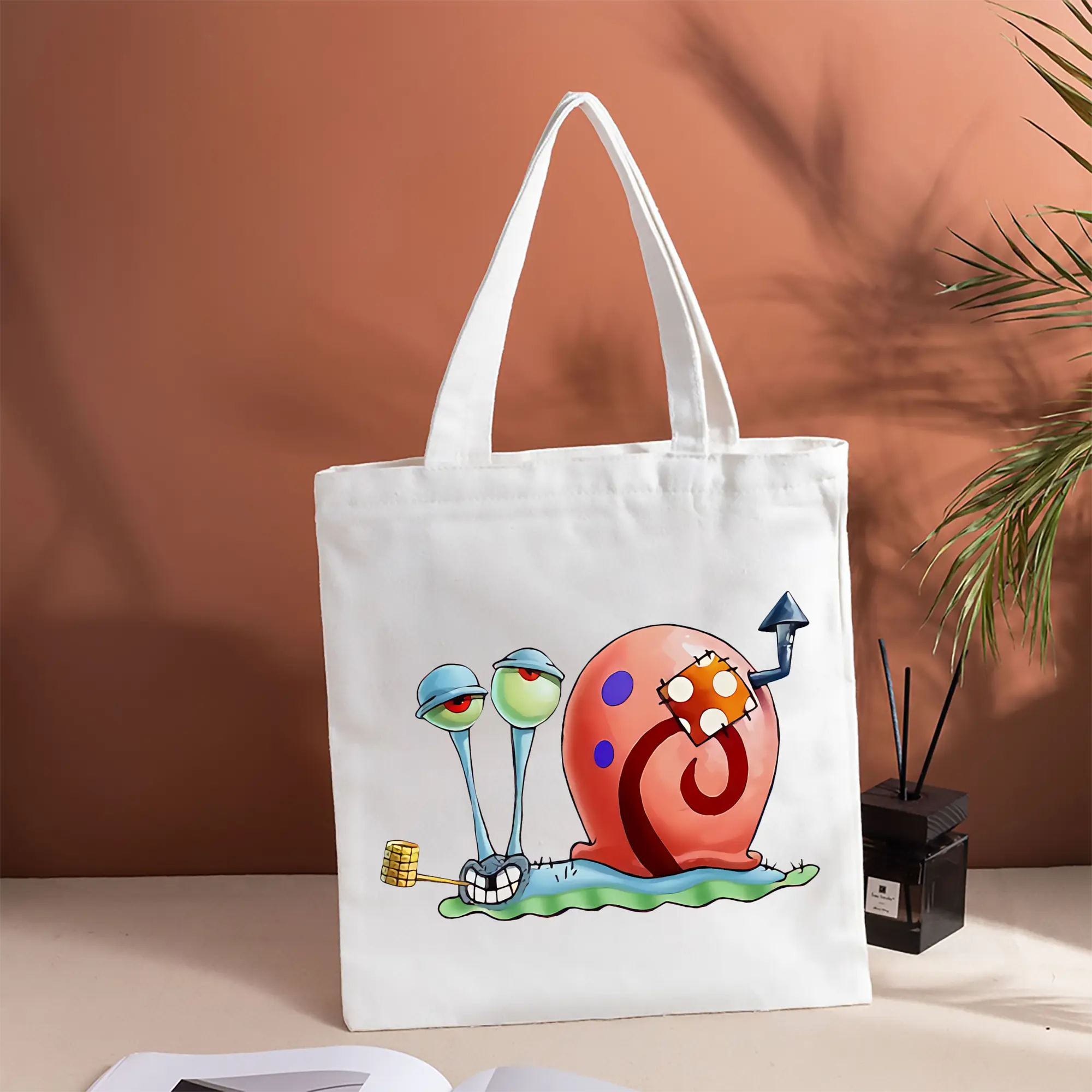 スポンジボブ グッズ カタツムリさん