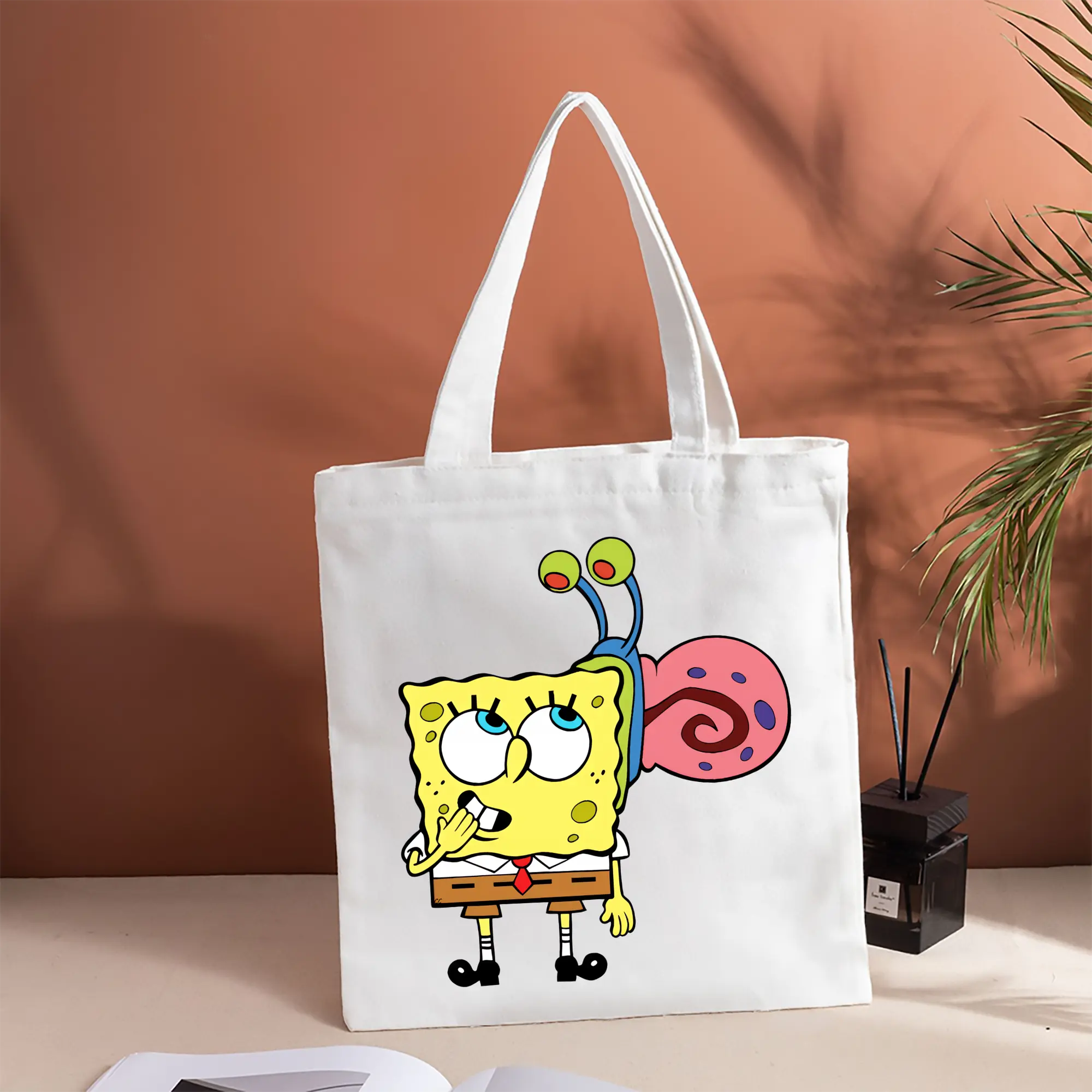 スポンジボブ グッズ カタツムリさん