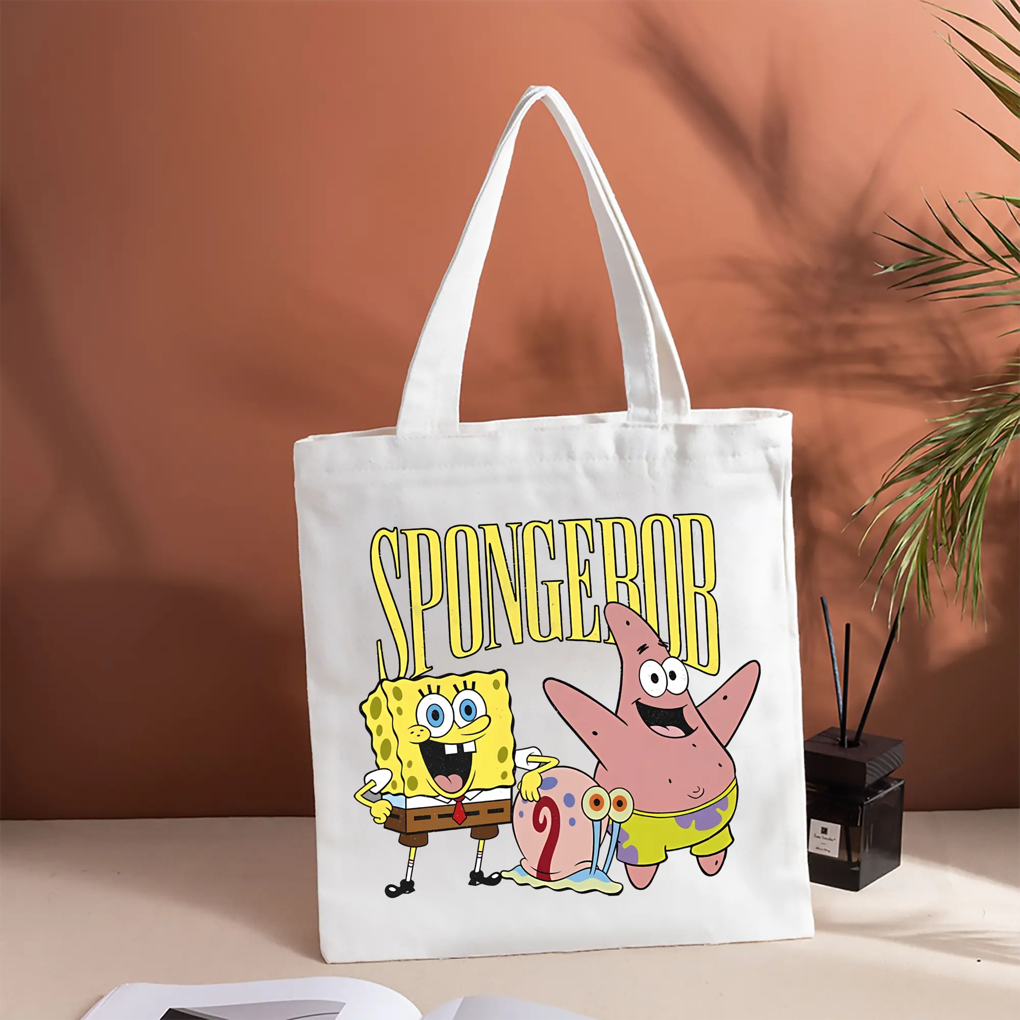 スポンジボブ グッズ カタツムリさん