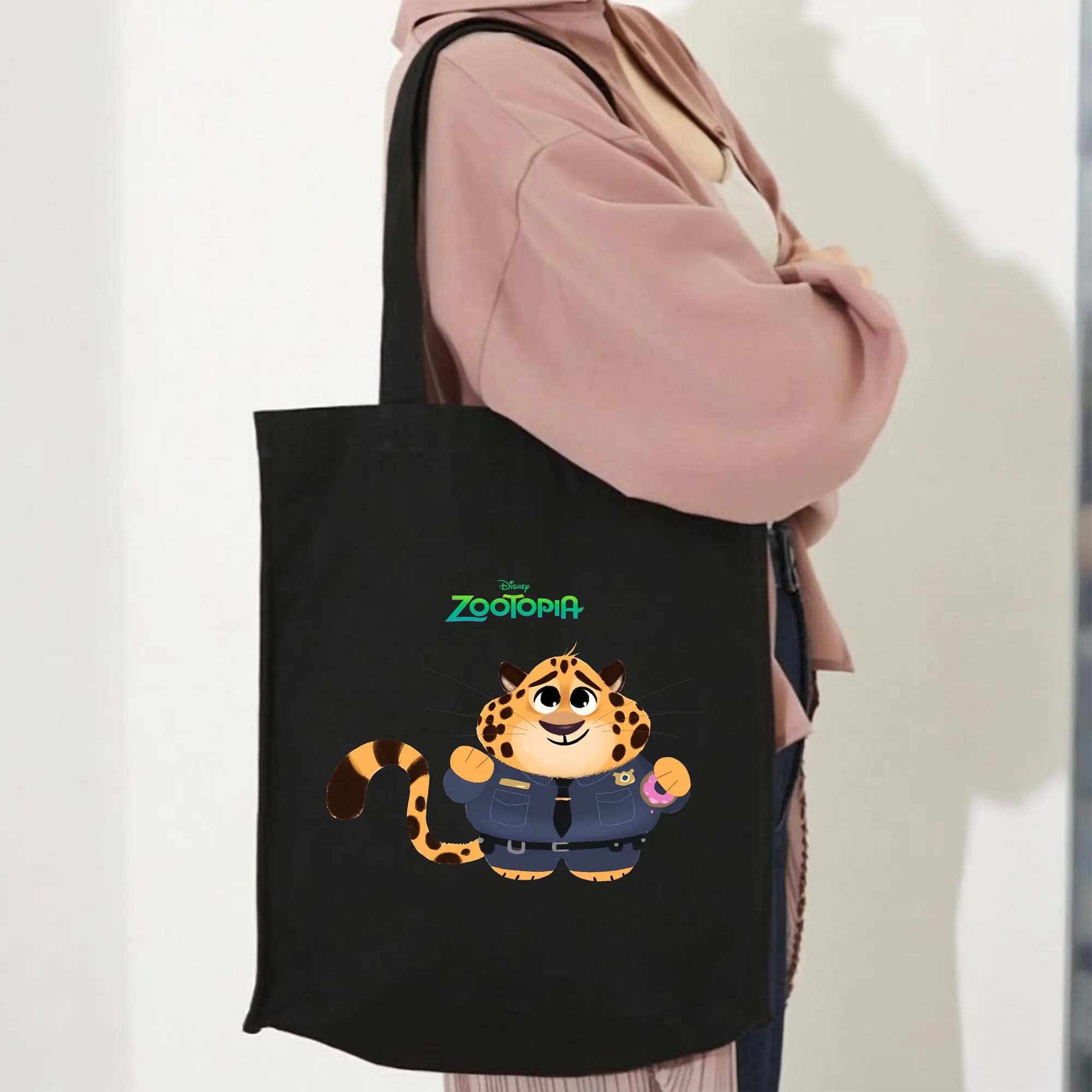 ズートピア グッズ,ベンジャミン・クロウハウザー